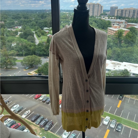 Ann Taylor LOFT Town Tone Light Weight Cardigan Small - Picture 3 of 14